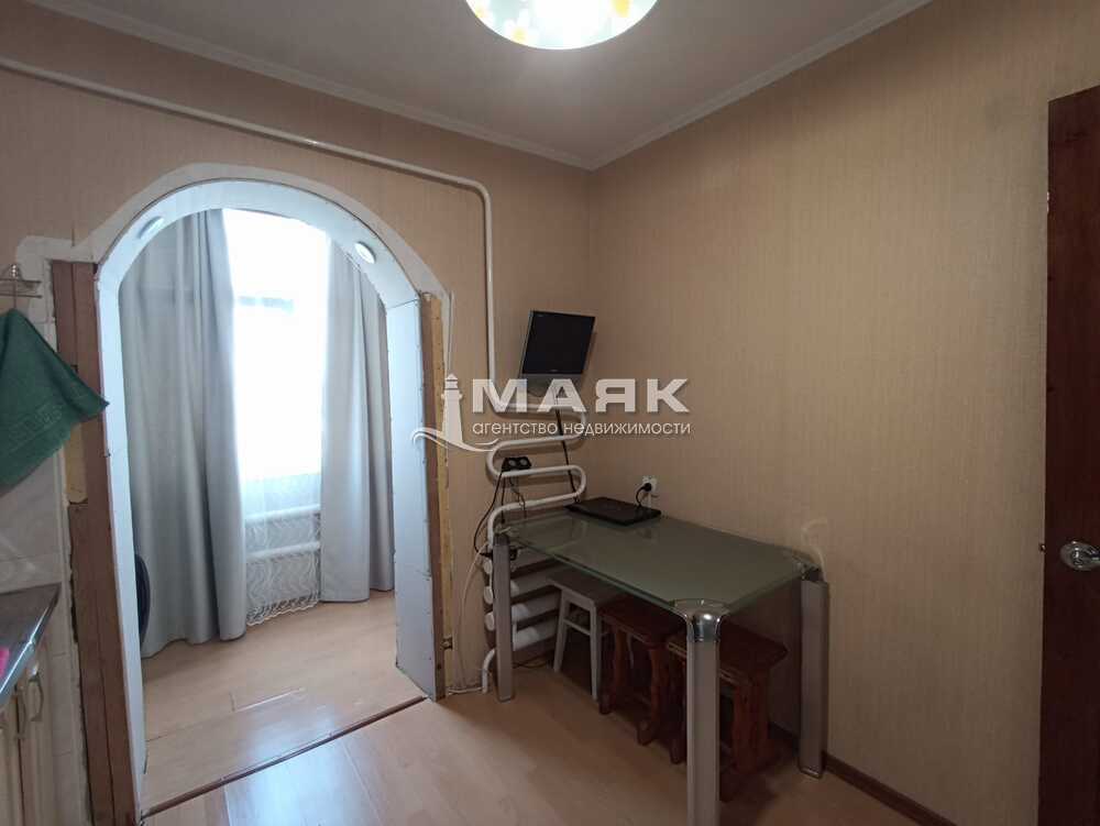 1-к. квартира 45 кв.м, 3/5