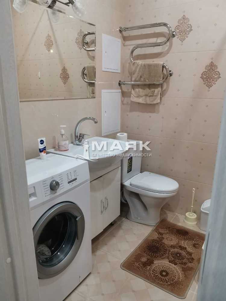 Студия 37 кв.м, 6/8