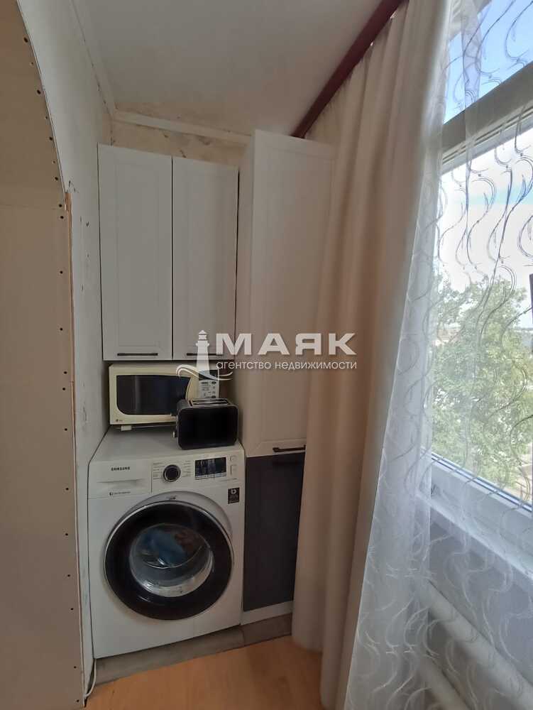 1-к. квартира 45 кв.м, 3/5