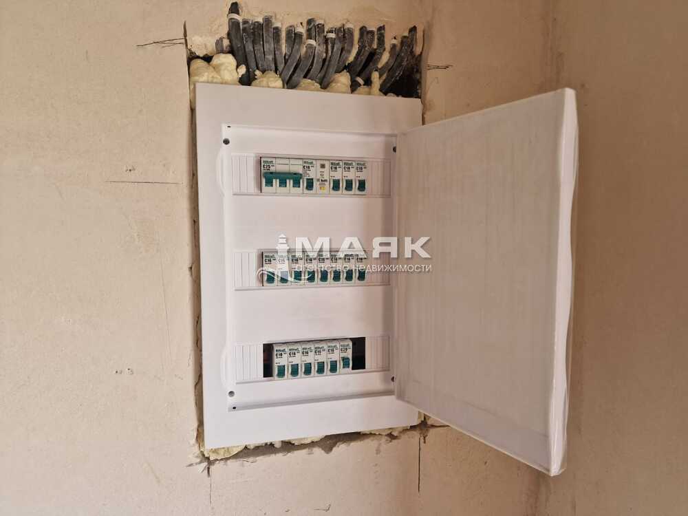 Дом 98 кв.м на участке 6.5 сот