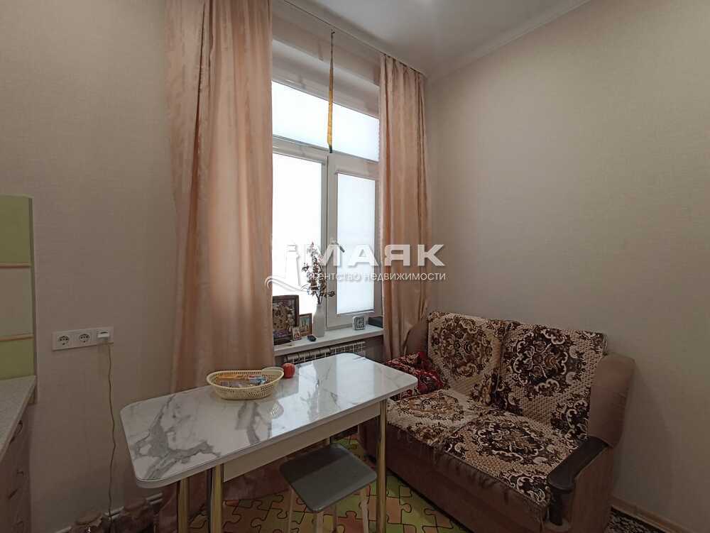 1-к. квартира 33.3 кв.м, 1/3