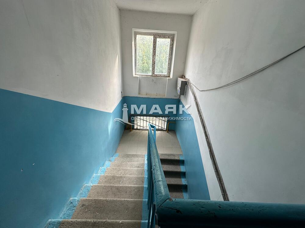 3-к. квартира 43.7 кв.м, 2/2