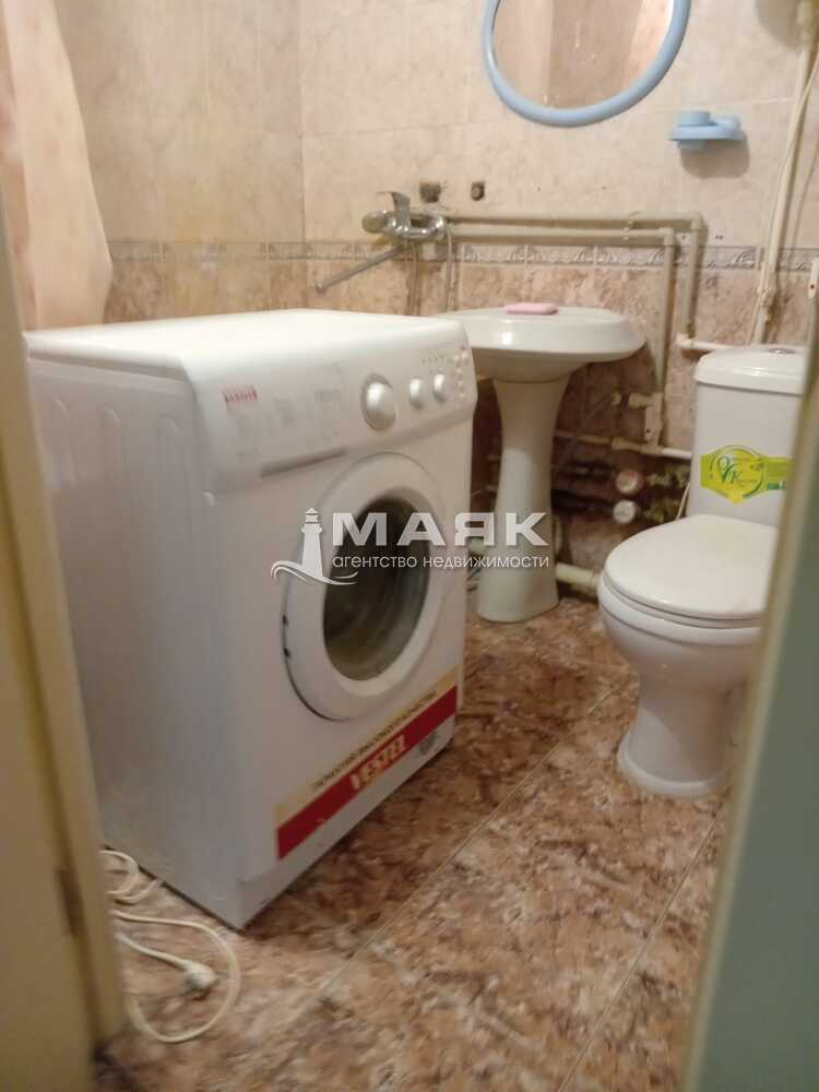 1-к. квартира 38 кв.м, 4/5