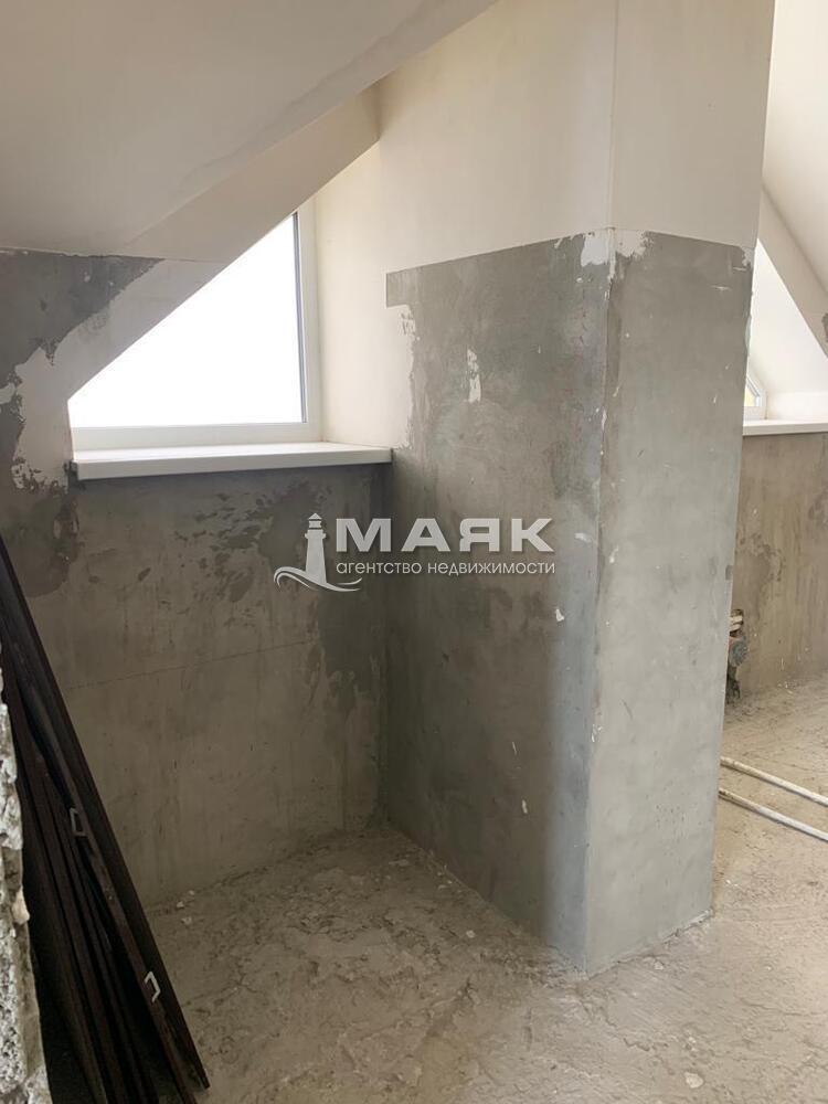 Дом 160 кв.м на участке 4 сот