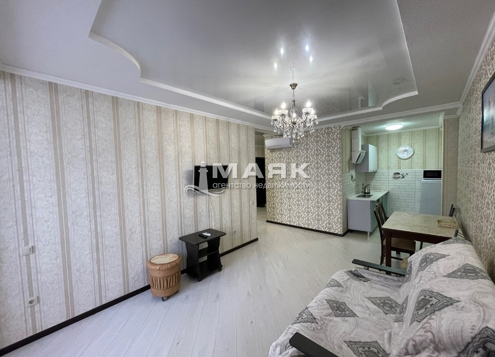 1-к. квартира 48 кв.м, 4/10