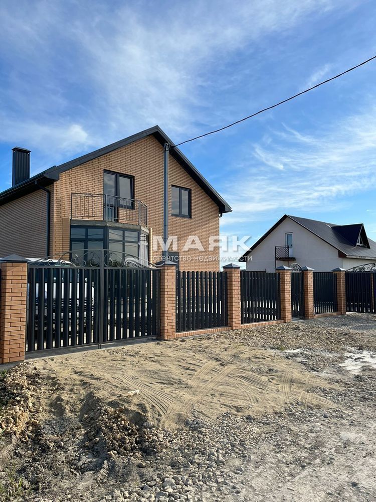 Дом 150 кв.м на участке 5.18 сот
