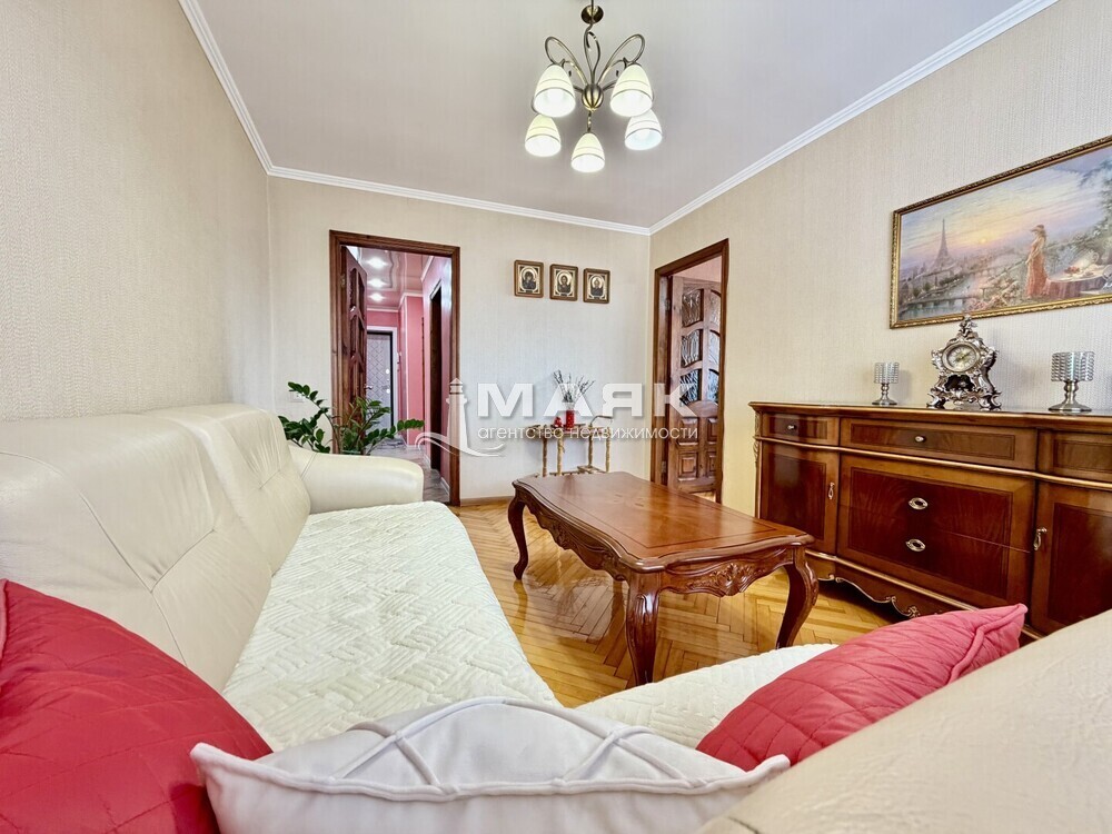 3-к. квартира 51.6 кв.м, 5/5