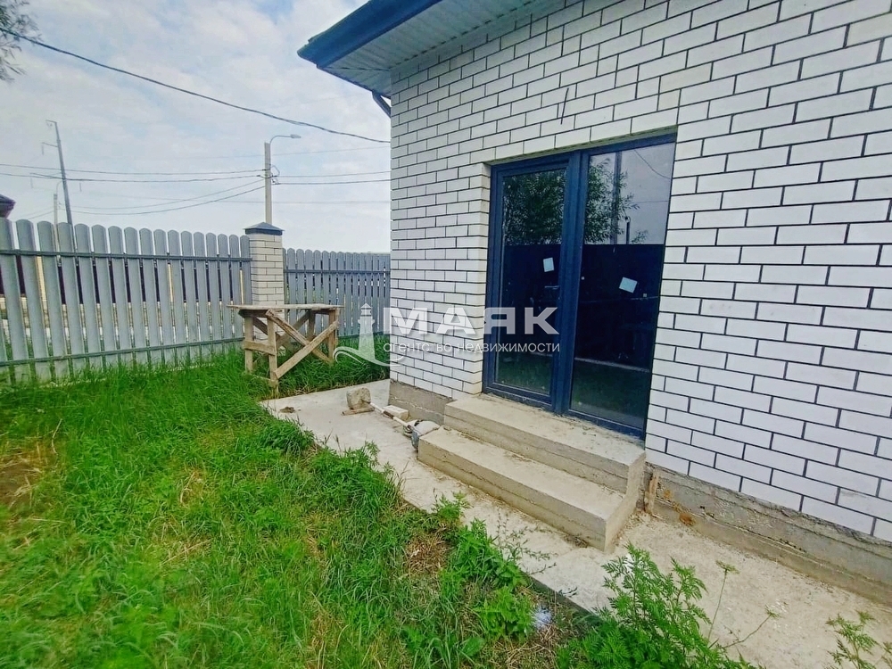Дом 80 кв.м на участке 3.2 сот
