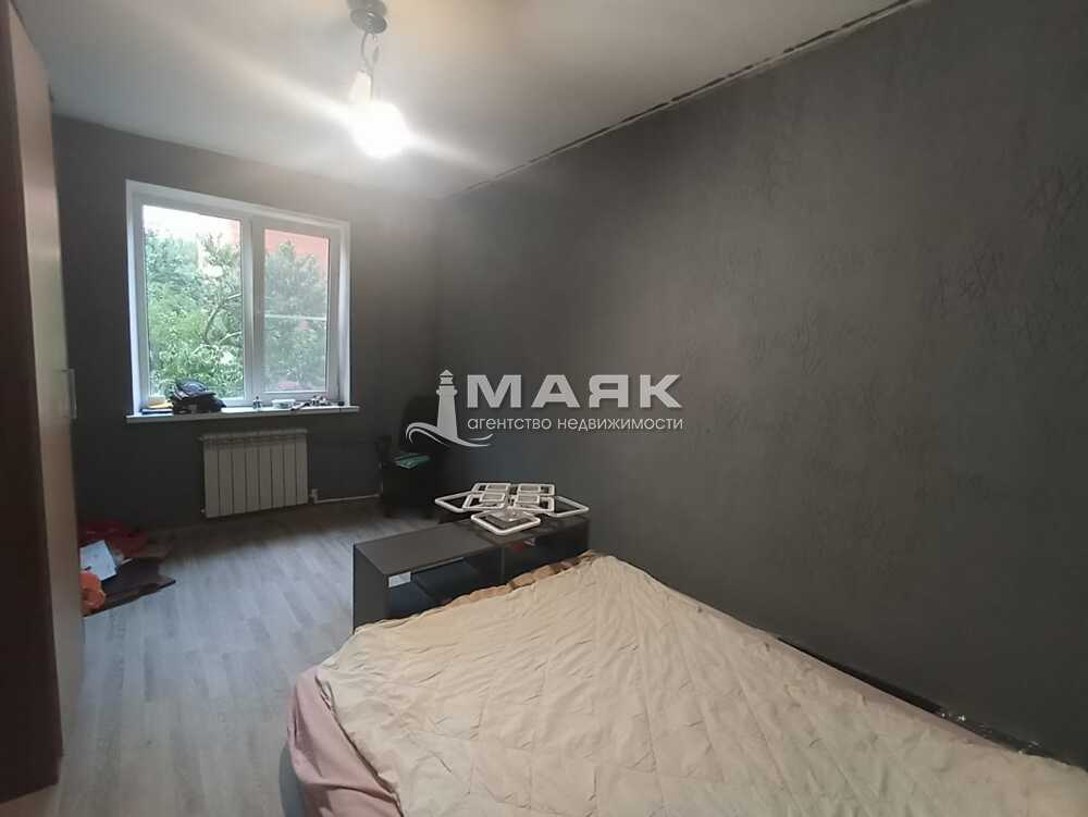 4-к. квартира 80.8 кв.м, 1/5