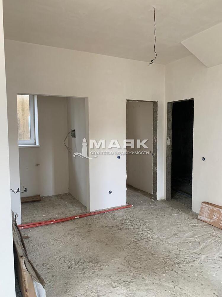 Дом 160 кв.м на участке 4 сот