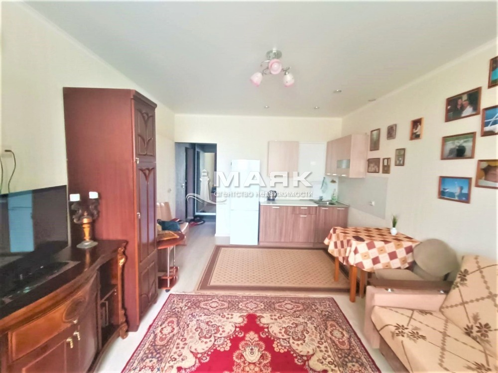 Студия 32 кв.м, 1/3