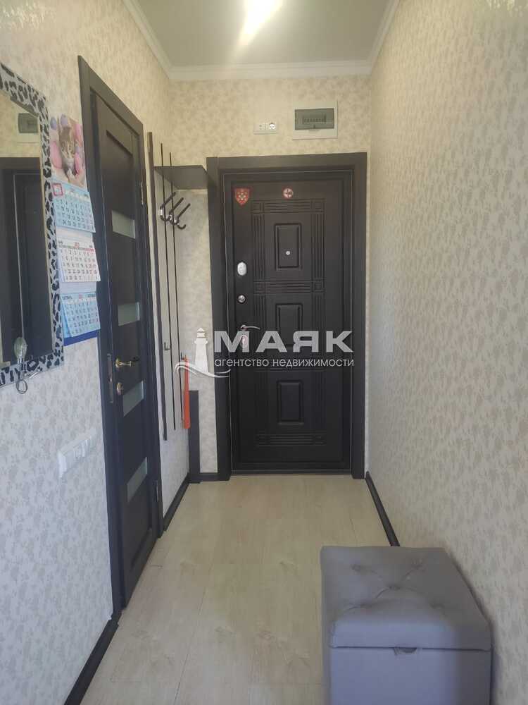 1-к. квартира 37 кв.м, 7/8