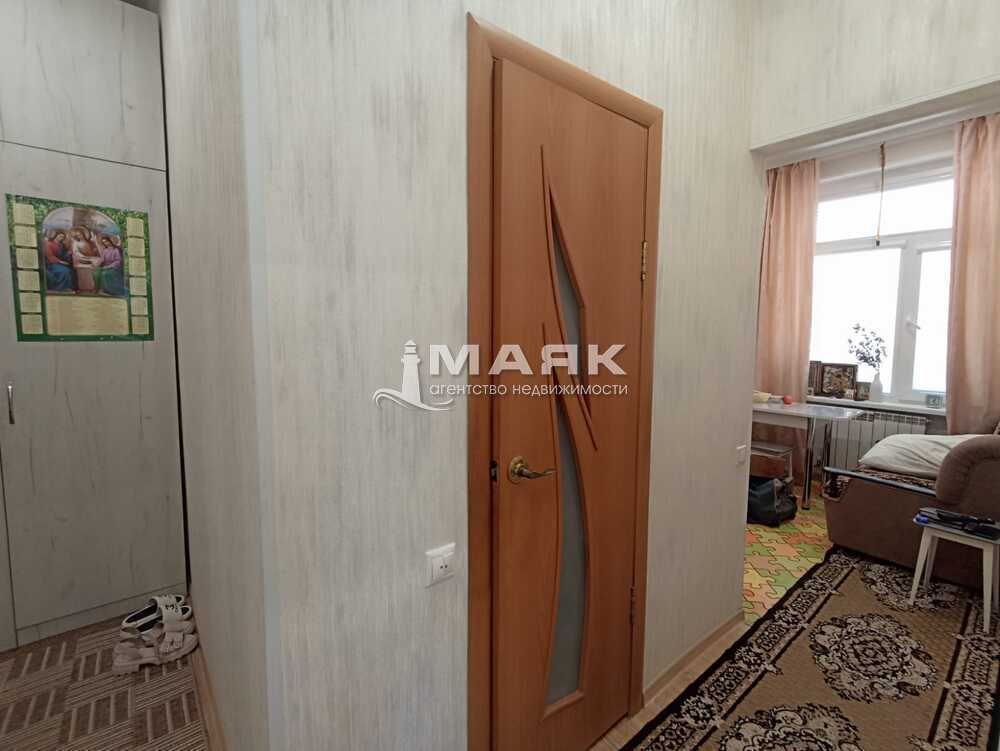 1-к. квартира 33.3 кв.м, 1/3
