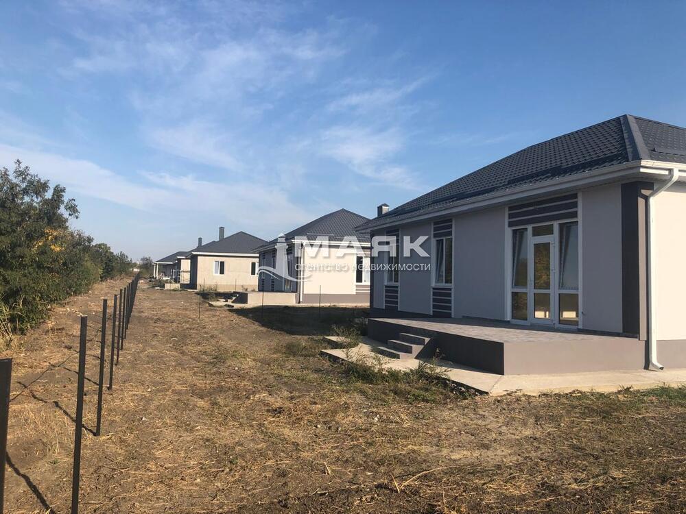 Дом 118 кв.м на участке 6 сот