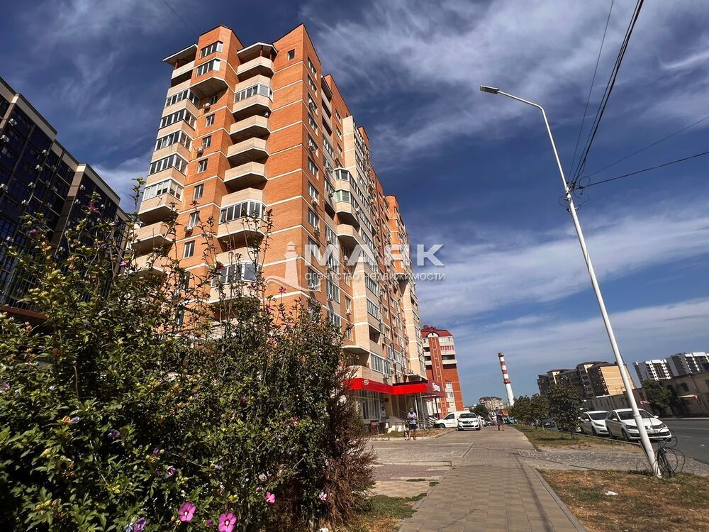 1-к. квартира 41 кв.м, 2/13