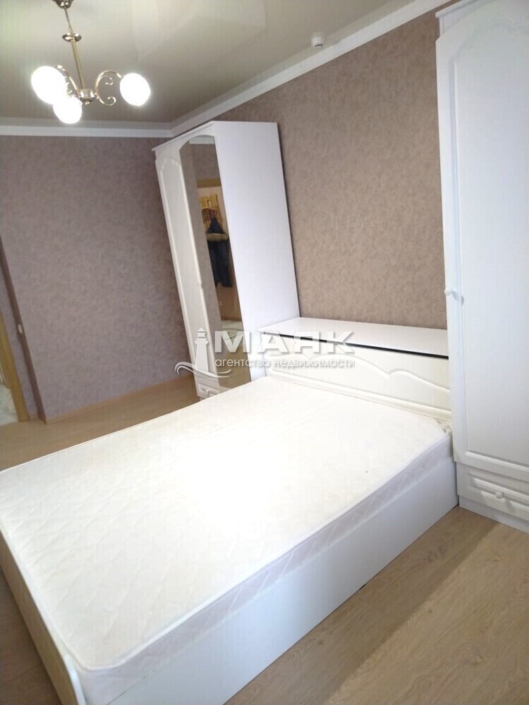 1-к. квартира 54 кв.м, 5/20