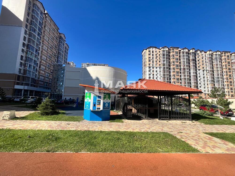 1-к. квартира 35.7 кв.м, 8/16