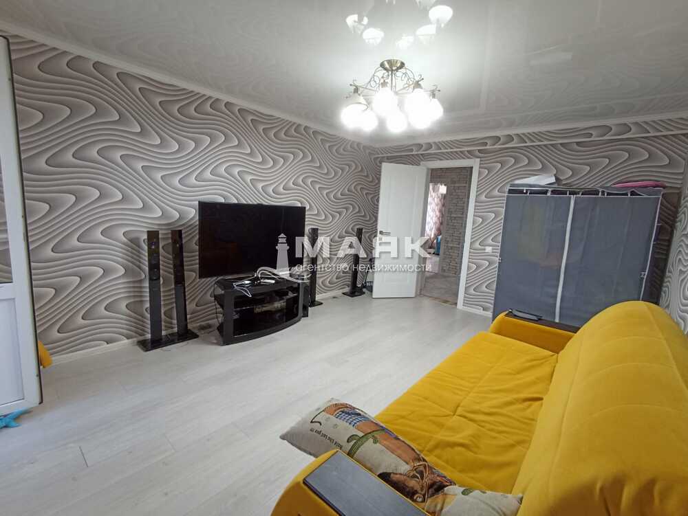 3-к. квартира 61.1 кв.м, 3/5