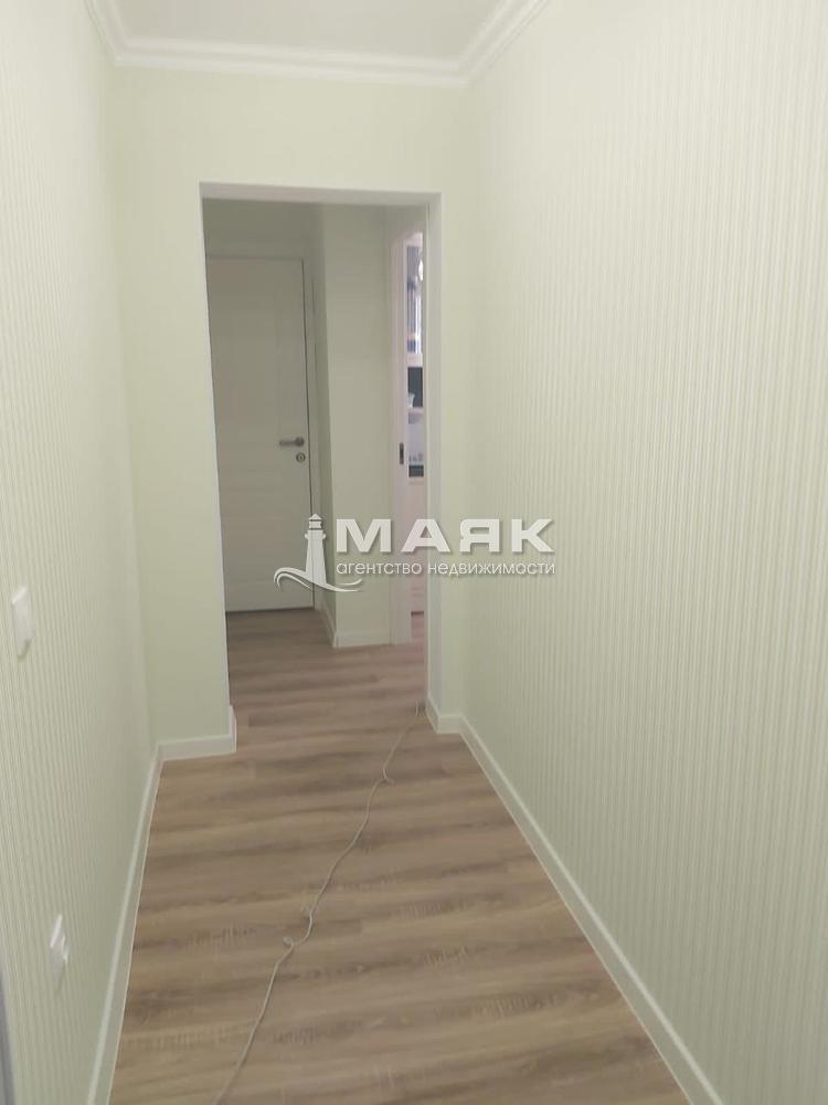 3-к. квартира 89 кв.м, 4/16