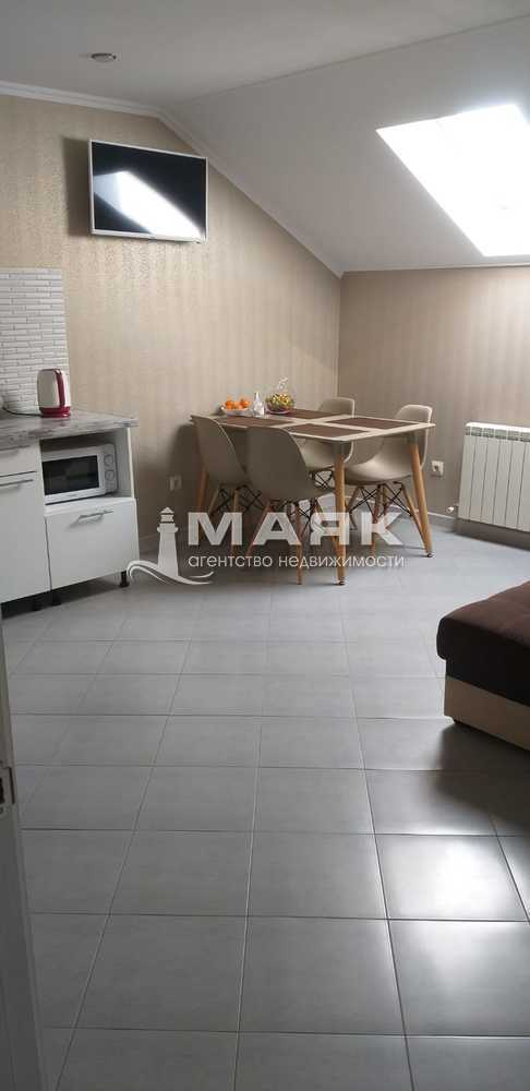 1-к. квартира 44 кв.м, 4/4
