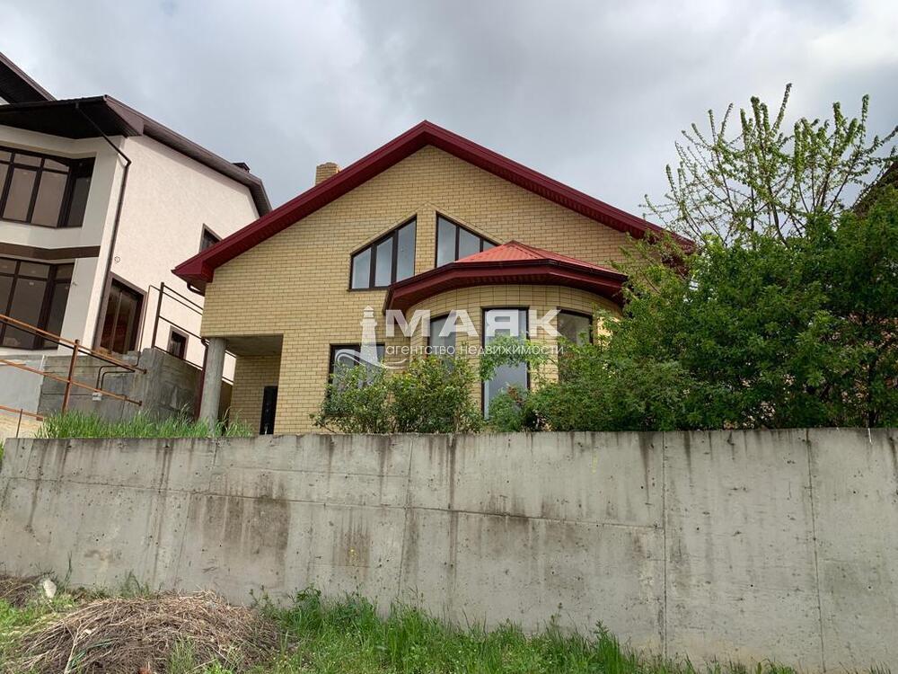 Дом 160 кв.м на участке 4 сот