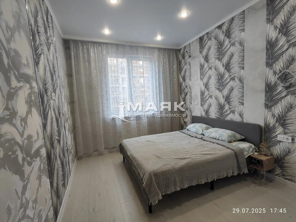 2-к. квартира 53 кв.м, 5/15