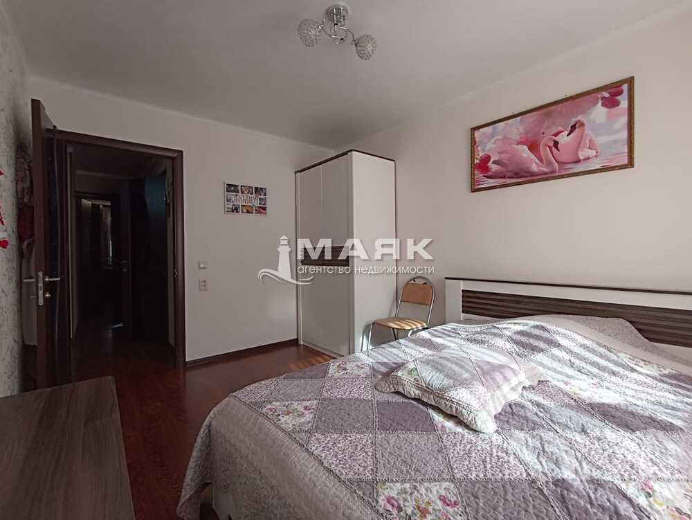3-к. квартира 62.3 кв.м, 1/5