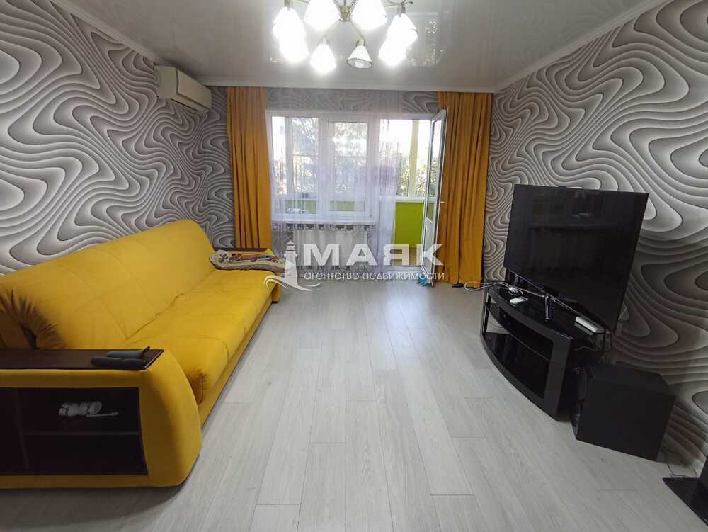 3-к. квартира 61.1 кв.м, 3/5