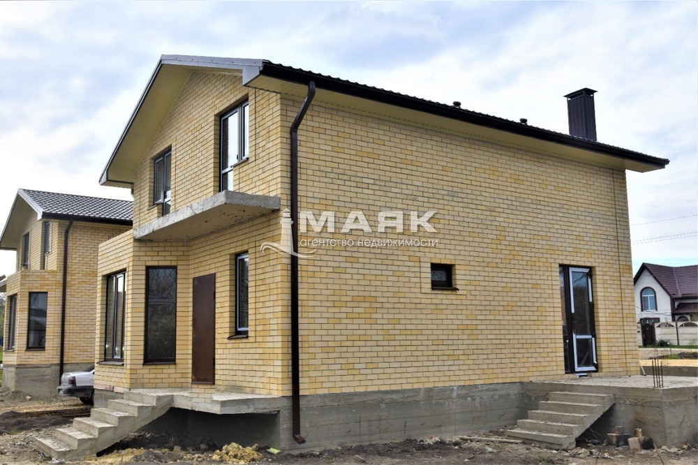 Дом 130 кв.м на участке 6 сот